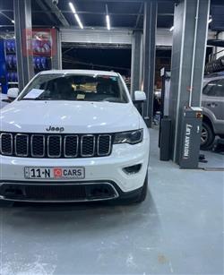 جيب جراند شيروكي